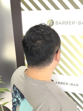 バーバーバー 都賀(BARBER-BAR) 短くさっぱりベリーショートでまとめてみました。
