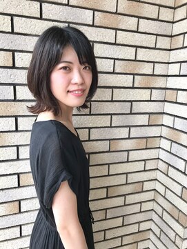 マミーコー 本店(Mammy Co.) Mammy Co.本店 佐藤槙 切りっぱなしウルフボブ