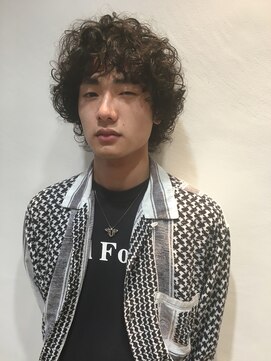 イーストハムアネーロ(EAST HAM anello) 外国人風カーリーヘア