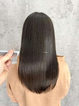 ルーツアイリー 心斎橋(ROOTS IRIE) 髪質改善 髪質改善カラー 暗めカラー 艶感ストレート 美髪