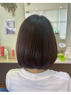 アトリーチェタ 田富店(ATTRICE) ボブ/グラデーションボブ/40代/50代/白髪染め/髪質改善