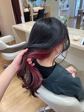 アメイジングヘアー 中沢店(AMAZING HAIR) インナーカラー×ベリーピンク/黒髪ロング/ポイントカラー/小顔