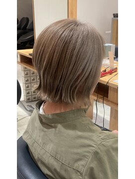 ストーリアエフ カミトザッカ(storia.f kami to zakka) ６０代の方におすすめ！白髪が気にならなくなります！！