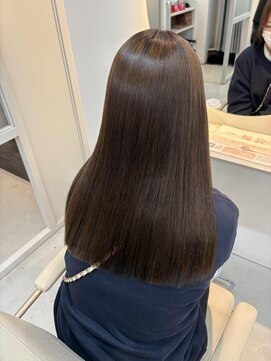 シダ(sida SAIIN) 【高城】くせやうねりなどが気になる方へ☆美髪矯正