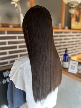 デイル(Daylu) 艶髪ロング