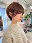 イメチェンショート外ハネボブ美髪ブルーブラックワイドバング