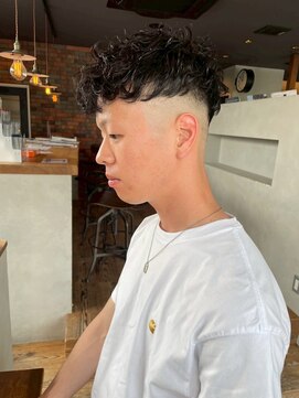 ウェイズ(WAYS) メンズ/ツーブロック/パーマ