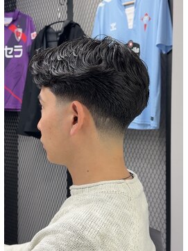 ヘアーラボ 樟葉(Hair Labo) リアル海外グラデーションヘア スキンフェード 枚方 南楠葉