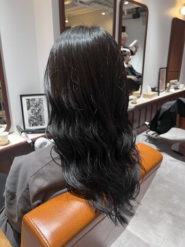 オーパスバイアンブルリュクス 池袋(Opus by ambleluxe) レディースカット/レイヤーカット/顔まわりレイヤー