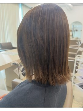 アヴァンス 箕面(AVANCE.) 明るめベージュ