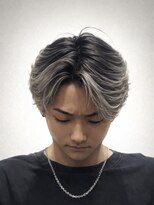 コスモス 町田(COSMOS)&nbsp;ホワイトシルバーバレイヤージュ×センターパート