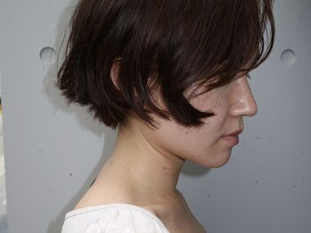 ランド(LAND)の写真/他にはない『柔らかさ』を表現するベースはすべてカットから。ニュアンスを加え雰囲気や印象をも変化させる