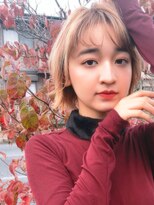 ラヴェストバイフレイスウェル(LOVEST by frace well)&nbsp;ハイトーンウルフボブのくすみベージュ☆