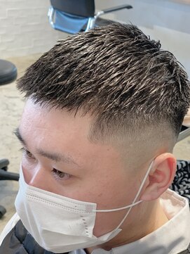 ザデイ カットアンドカルチャーショップ(THE DAY CUT&CULTURE SHOP) 0mmスキンフェード　クロップスタイル【メンズカット/フェード】