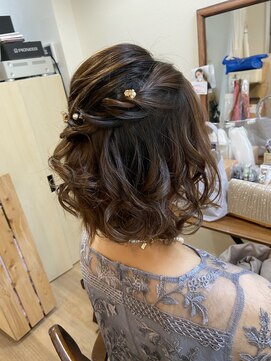 ロカット サロン(Roquat Salon) ボブハーフヘアアレンジ【ヘアセット/立川/立川南/国分寺/浴衣】