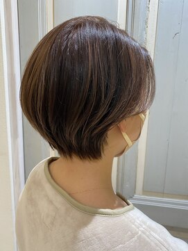 アメリエギャルソン 岩槻店(amelie et garcon) ハンサムショート 艶ブラウン ハイライト【amelie 岩槻】