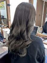 ハーツ(Heart's)&nbsp;ダークグレージュカラー