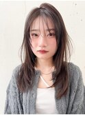 ナチュラルストレートロングレイヤーシースルーうざバング