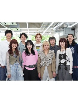 カミカリスマ受賞サロン！コンテスト受賞者多数。優れたデザイン力と高い技術で似合わせ・再現性◎