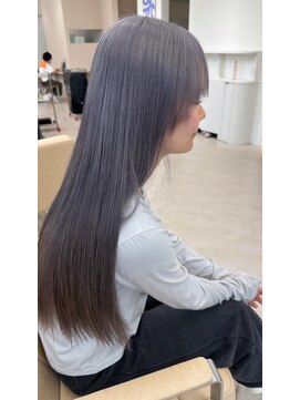 ノルン バイ シェリッシュ(Norn by sheriche) グレージュ/シルバーカラー/グレーカラー