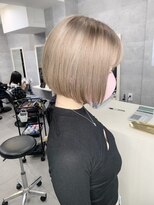 アミ(Ammi)&nbsp;◆ダブルカラー/レイヤー/イルミナカラー/髪質改善/縮毛矯正