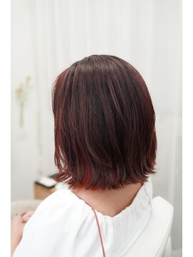 アッカ(acca) 髪質改善／ハイライト／インナーカラー／ダブルカラー／ブリーチ