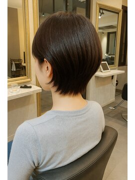 ボヌール(Bonheur) ショートボブ