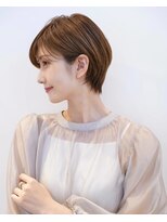 アイスバーグ(eyesburg)&nbsp;白髪ぼかしハイライト白髪染めグレージュショートヘア