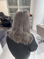 レブ 難波店(REV.)&nbsp;髪質改善/ブリーチ/ダブルカラー/韓国/インナーカラー/難波