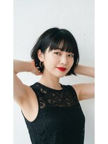 コートフィールエー(CO_T feel.a)&nbsp;黒髪で魅せる大人クールなミニマルコンパクトボブ
