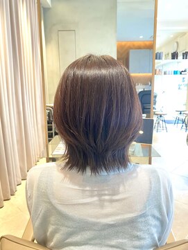ロージーバイフーガヘアー 元住吉店(Rosy by FUGAhair) ミディアムくびれレイヤー/前髪あり