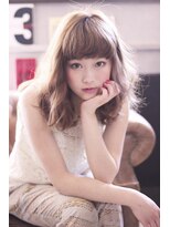 siena 厚めバングx透け感アッシュベージュ