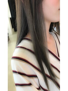 ヘアセラピー サラ(hair therapy Sara) 夏のお洒落の味方インナーカラー◎
