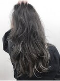 グレー×ハイライト