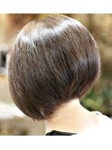 奥行きショートボブ