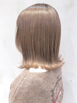 アルバム 銀座(ALBUM GINZA) ミルクティーボブ_くびれミディイヤリングカラー_ba320382