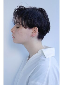 ナヌークカフラ(nanuk kafla) nanuk takabayashi  ダークバイオレットショート！