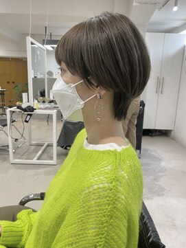 オウル(Owll) ◆◇かっこよくなりすぎない　マニッシュショート◇◆