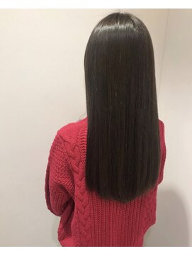 アリーズ シブヤ(ALLYS shibuya) さら艶ストレート グレージュ 美シルエット