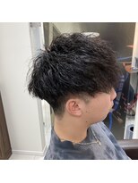 アールモンドヘア新世界&nbsp;ツイストスパイラルパーマ