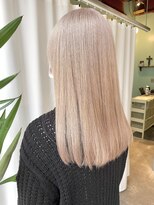 ヴィレッタ(VIRETTA)&nbsp;ホワイトブロンド×ミルクティーベージュ