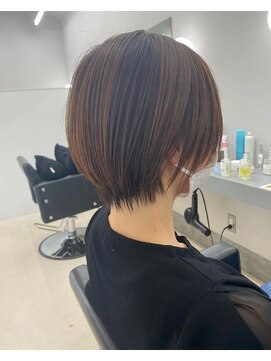 メノウ(menouH) ショート