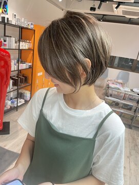 コワファーストナガサキシャンプーボーイ(COIFF1RST NAGASAKI SHAMPOO BOY) 大人ショートボブ×ナチュラルボブ×ミニボブ  20代30代40代