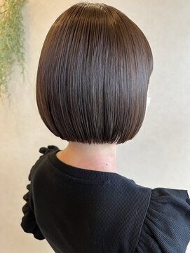 浪漫館 アールズコート(R's Court) ゆるやか前下がりボブ@伊達　5/22