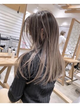 モアナ バイ ヘッドライト大宮店(Moana by HEADLIGHT) Moana【大宮】#ハイライト#バレイヤージュ#ベージュカラー