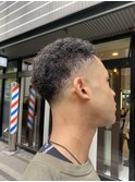 フェード刈り上げショートバーバースタイル床屋メンズサロン