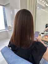 エミン(emyn)&nbsp;髪が変わる【美髪革命】艶髪/髪質改善/縮毛矯正/代々木