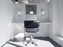 ザヘアメイクシェア(THE -HAIR MAKE SHARE-)の雰囲気(全席半個室。周りを気にせず、美容院が苦手な方にも人気です☆)