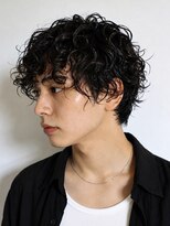 エイチ メンズ(H)&nbsp;センター分けニュアンスパーマツイストスパイラルパーママレット