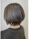デザインカラーレイヤーカットウェットヘアオリーブベージュ白髪